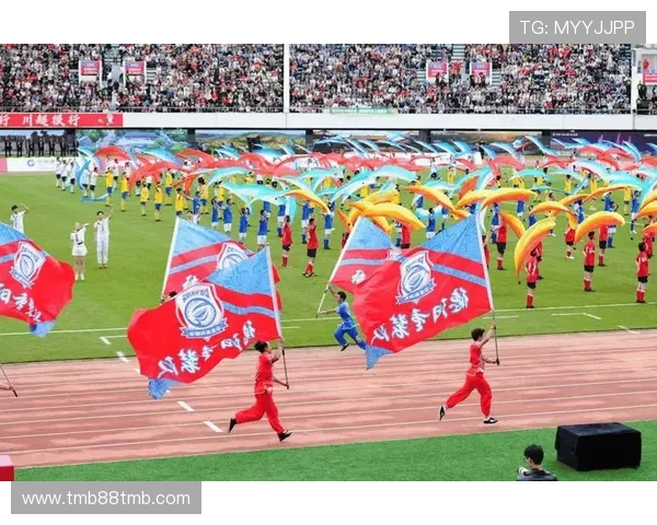 德阳赛场太 “可怕”!2 万人满座离场无垃圾 德阳赛场太 “可怕”!2 万人满座离场无垃圾